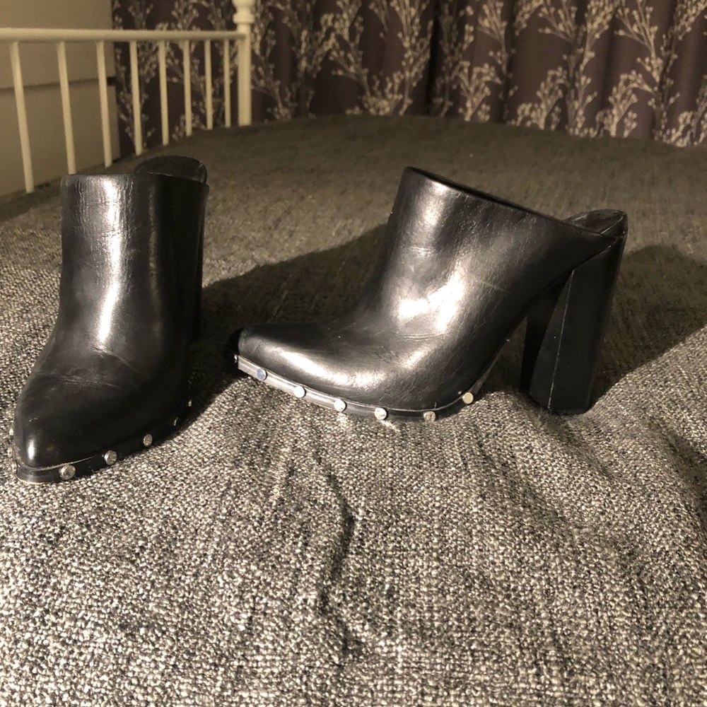 Steve Madden black leather mule booties heels